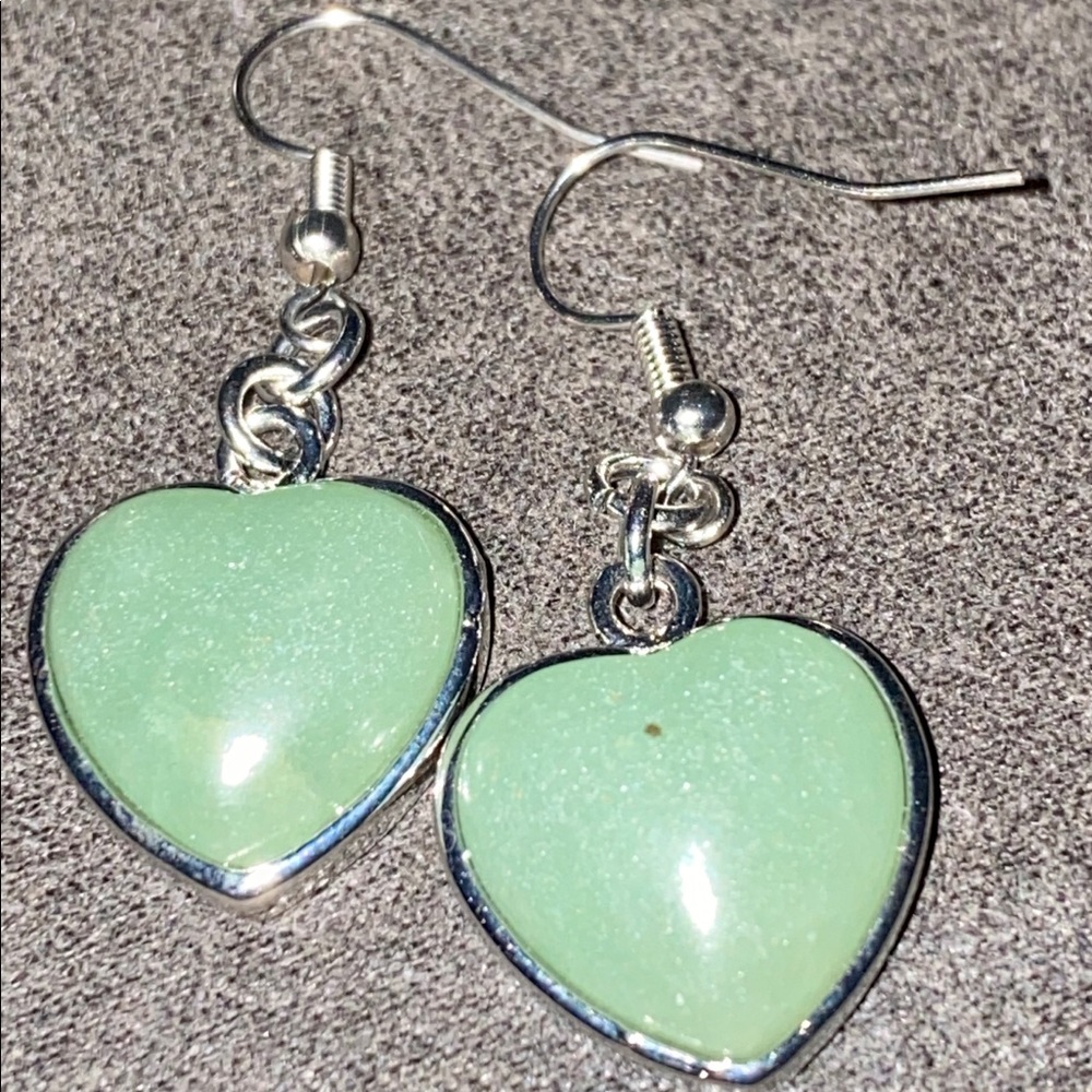 Avent 💚earrings